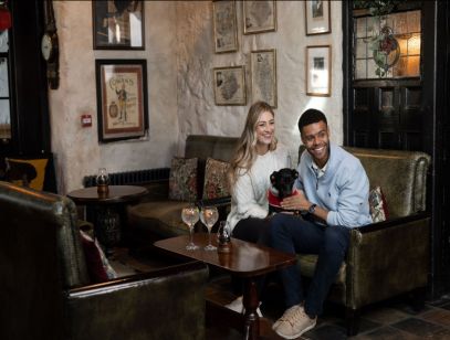 McKendry's Lounge + Bar | Dog Friendly