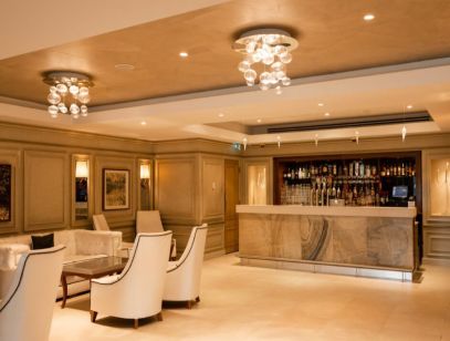 The Four Seasons Suite | Alexandra Barfoot Photography
