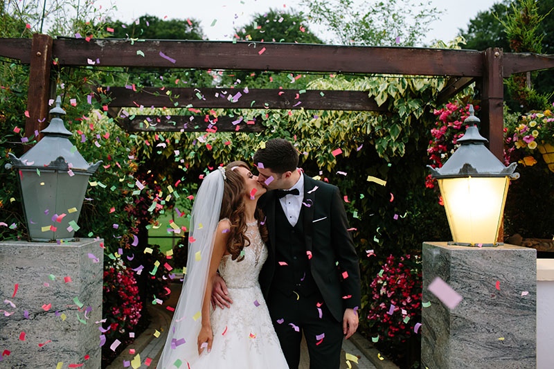 Laura & Michaels Galgorm Spa & Golf Resort Wedding 
