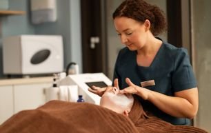 Facial elemis Galgorm