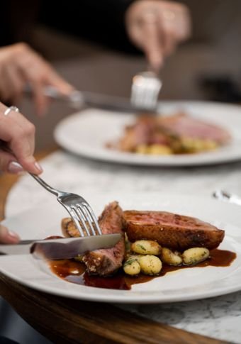 Basalt gin evening   x  px Galgorm