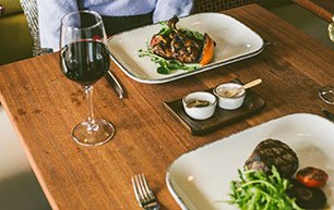 1 Night Dining Escape